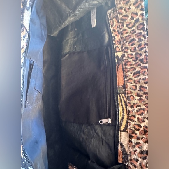 Safari purse with zip closure - Picture 2 of 2